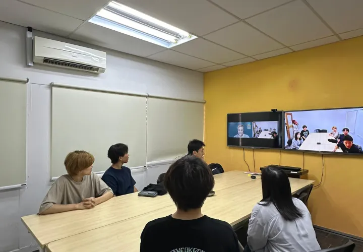 ELS UPM LiveSpeak Rooms